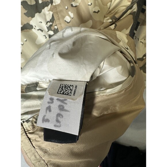 The North Face Jacket Boys M Camo Windwall Flurry Hooded Windbreaker Spellout - Picture 6 of 7